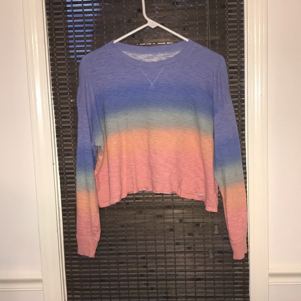 HOLLISTER LONG SLEEVE CROP TOP
